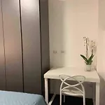 Rent In 1 * Côme