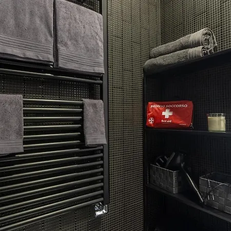 Rent In 1 Apartment *