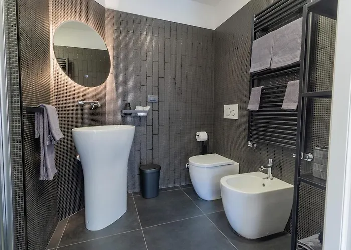 Rent In 1 Apartment *