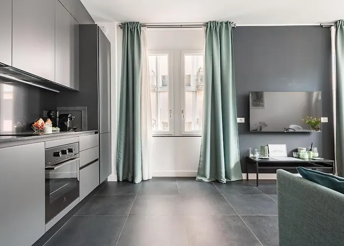 Rent In 1 * Como