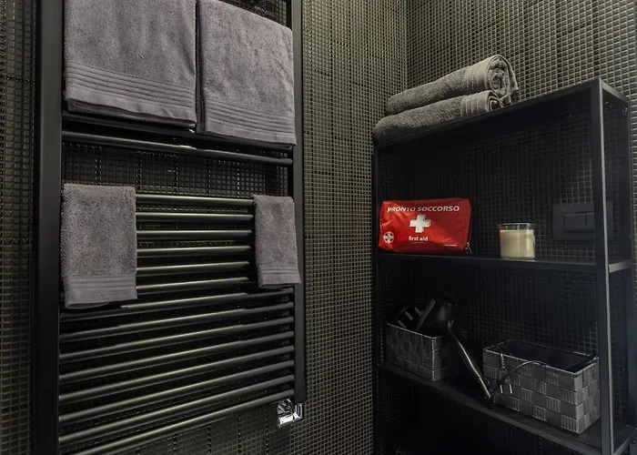 Rent In 1 Apartment *